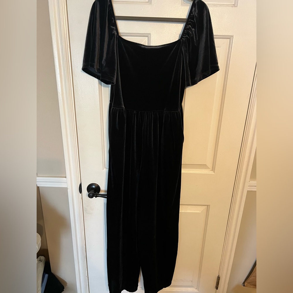 Old Navy Black Velvet Pantsuit
